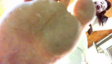 Karateka Giantess