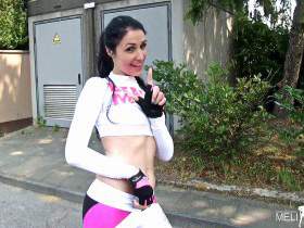 Vorschaubild vom Privatporno mit dem Titel "Power Wichsen! Abspritzen in 3 Minuten" von MeliDeluxe