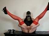 Gas mask diva makes NS soup for you!