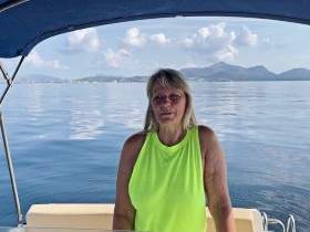 How do I pee from the boat