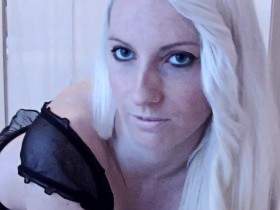 Vorschaubild vom Privatporno mit dem Titel "SPRITZ MIR IN DEN ARSCH!!!!!" von DirtyCoco