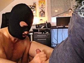 Vorschaubild vom Privatporno mit dem Titel "Sperma Kostprobe! Die Gay-Ausbildung geht weiter!" von CherieNoir