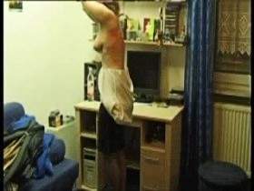 Vorschaubild vom Privatporno mit dem Titel "Die giftige Riemenpeitsche" von marina60