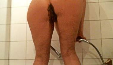 Nach dem Jeanskackvideo: KV abduschen