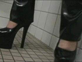 Herren Toilette