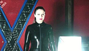 MAKING OF..das latex shooting 1