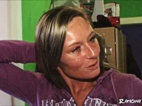 Vorschaubild vom Privatporno mit dem Titel "HAPPY HALLOWEEN - Handjob oder Blowjob ? (POV)" von Ramona_Deluxe