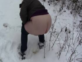Pissing in the snow and farting