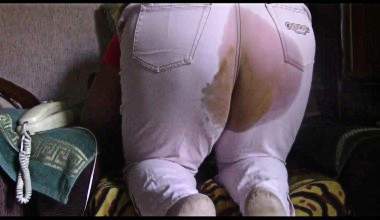 Hellrosa Jeans Poop