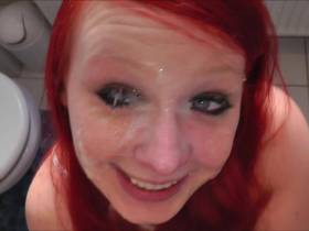 Vorschaubild vom Privatporno mit dem Titel "Gegenleistung!Ich mag deine Wichse im Gesicht Hausmeisterchen" von sexyvenushuegel