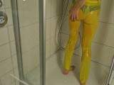 Showers with yellow Ciokick - ASMR