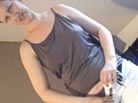 Vorschaubild vom Privatporno mit dem Titel "Sexy Hotpants sucht DICH..." von Kathi-81