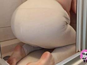 Thick pile of KV in the white leggings