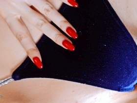 Helpless Velvet Pussy Addict