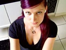 Vorschaubild vom Privatporno mit dem Titel "Dreister Spritzer! Ziel verfehlt!" von GeileDiana