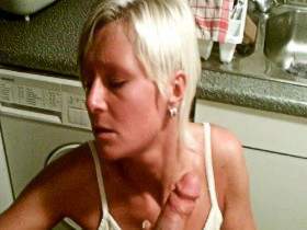 Vorschaubild vom Privatporno mit dem Titel "Vom Mitbewohner zum Ficken gezwungen" von Ramona_Deluxe