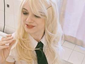 Vorschaubild vom Privatporno mit dem Titel "Die Schulmädchen-Mutprobe" von Steffi4U