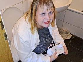 Pooping instead of peeing