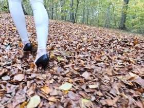 Pumps in autumn leaves - Part 3