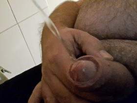 Mouth open for my piss