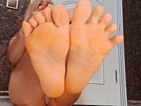 Lick And Pay