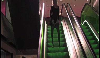 in einem Kino...... FLASHING