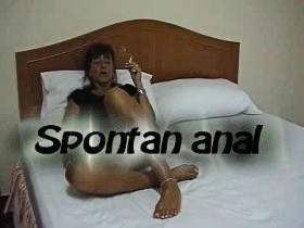 Spontaneous anal