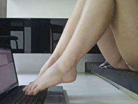 Typing Feet