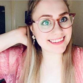 MiraMore - Junge MILF (31) MILF aus Deutschland