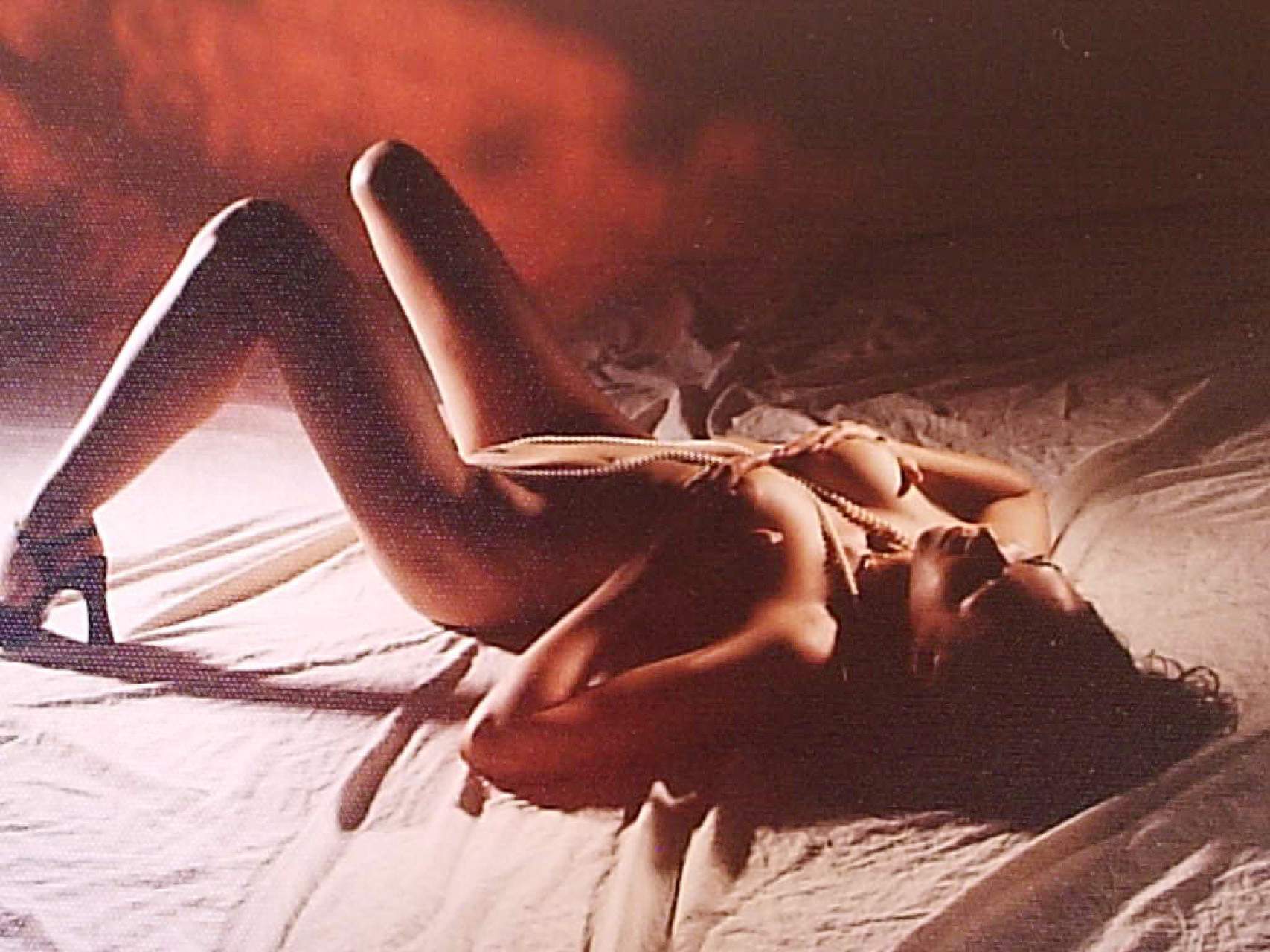 Schwarzer-Engel porn videos, livechat and blog on Amarotic