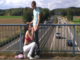 Vorschaubild vom Privatporno mit dem Titel "Autobahnbrücke" von MeliDeluxe