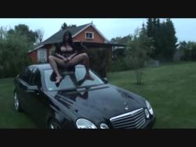 Vorschaubild vom Privatporno mit dem Titel "Carwash mal anders" von Busen-Maus