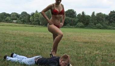 Jane Blond 30