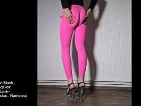 See my pink leggings - part 2