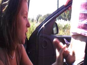 Vorschaubild vom Privatporno mit dem Titel "*CAR BLOWJOB*" von Andrea18