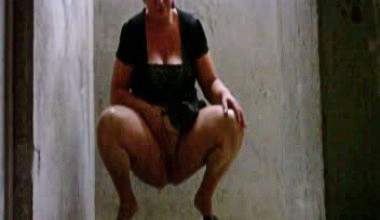 In Nachbars Keller gepisst