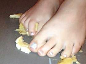 Bananen Crushig - meine Füße total versaut(ohne Ton)