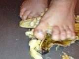 Bananen Crushig - meine Füße total versaut(ohne Ton)