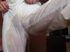 Vorschaubild vom Privatporno mit dem Titel "Sie wird perfekt..))" von nylon_schlampe