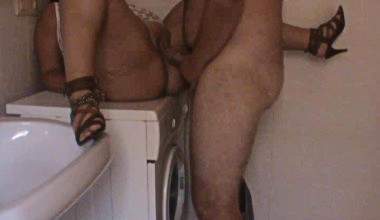 Geile Hausfrau AO gefickt !