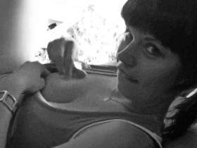 Hot, solo, wild... I started rubbing... On the side of the road!