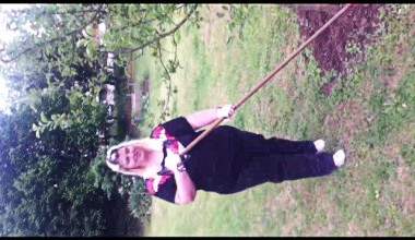 geile gartenarbeit mit Tanjalove