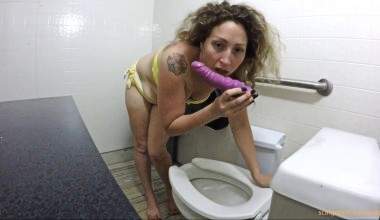 Two Scat Bikini Vacation Breaks
