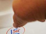 Menstruation Blut Periode Tage ins Klo entsorgen