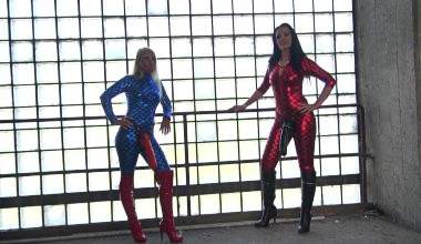 Kinky Strapon Ladies 2 