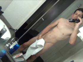 Vorschaubild vom Privatporno mit dem Titel "Escort-Ferienjob: Versaute Vorbereitung" von chrisxxxcollege