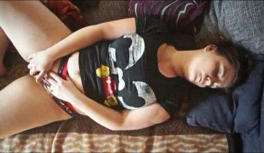 Drallgeile Kathy hat Wichsfantasien