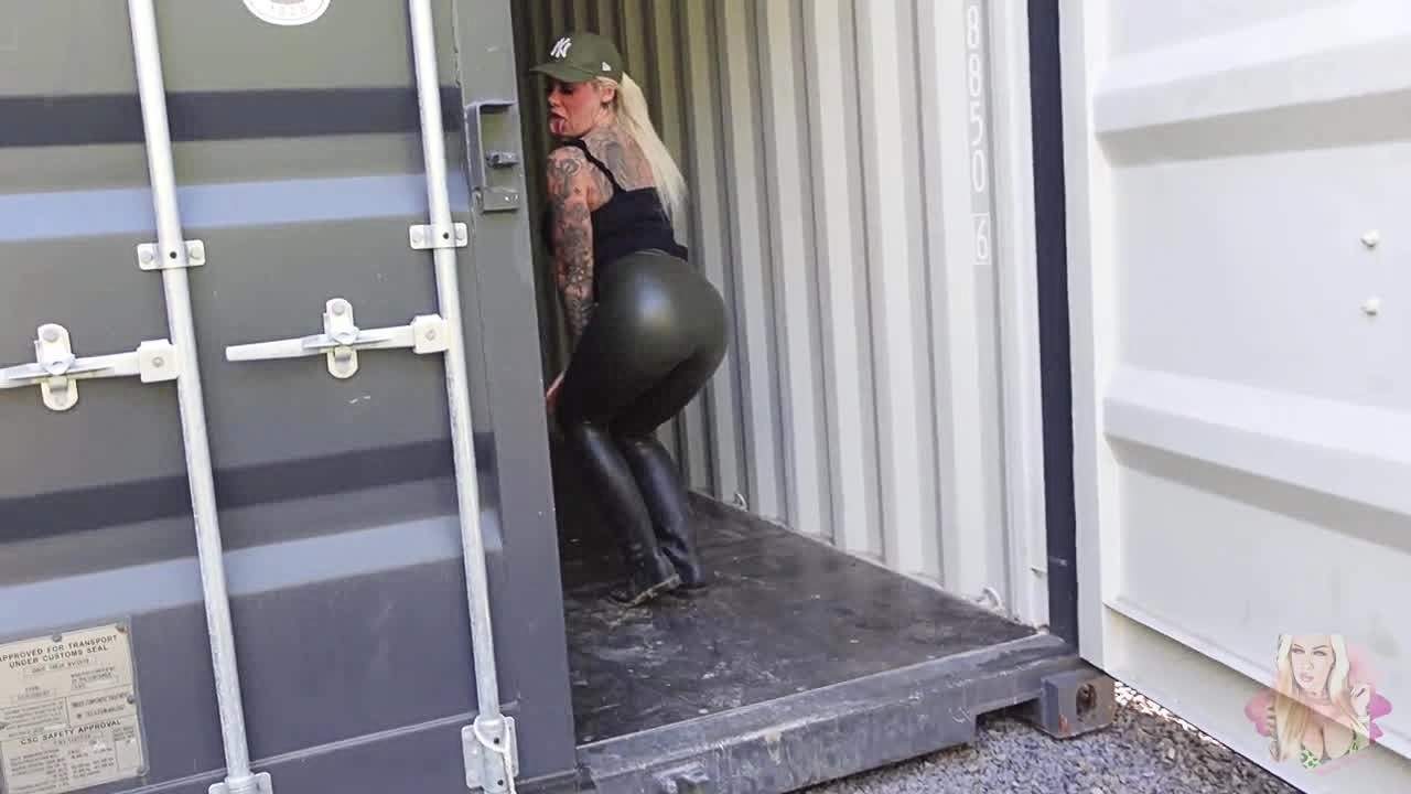 SteffiBlond - BIG cunt 2 point 0 I dirtiest ANAL container in Dortmund