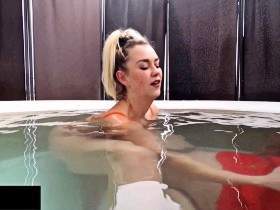 Whirlpool CHEATING with Larissa!