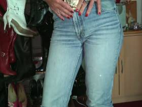 jeans and nylon piss ....
